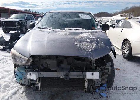 2016 Mitsubishi Outlander Sport 2.4 Se z USA, uszkodzony, nr VIN JA4AR3AW6GZ052828